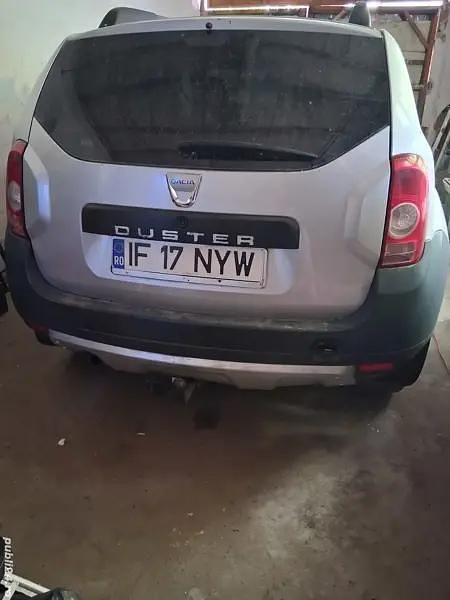 Utilizat 2010 Dacia Duster SUV | 4.000 EUR (Preț bun) - Imagine 1/4
