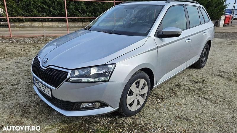 Culoareargint Second-hand 2018 Skoda Fabia Break | 6.300 EUR (Preț OK) - Imagine 1/4