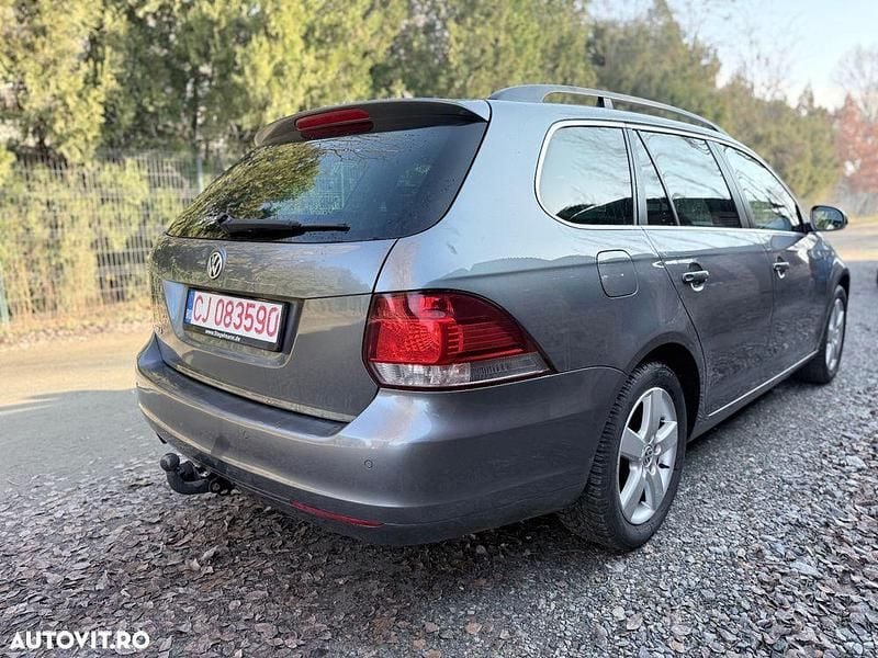 Second-hand VW Golf VI Style 105 CP (77 kW) 2011 Culoaregri Hatchback