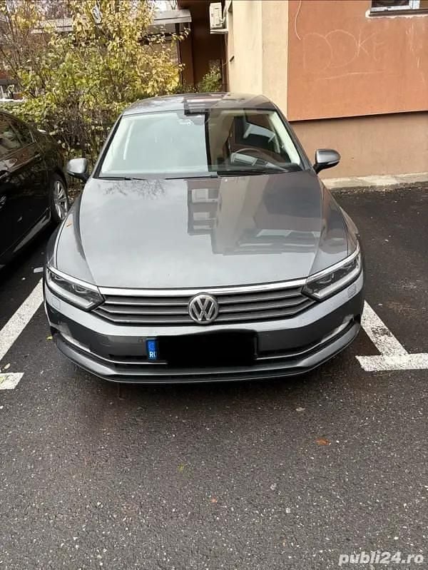 Utilizat 2016 VW Passat Berlinǎ | 13.000 EUR (Puțin scump) - Imagine 1/4