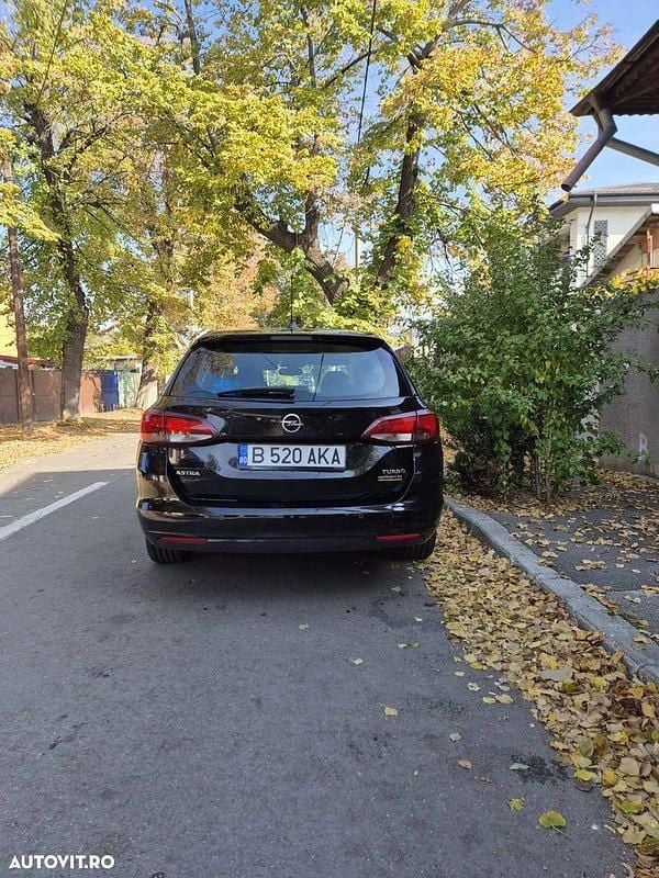 Second-hand Opel Astra Edition 125 CP (91 kW) 2018 Culoarenegru Break