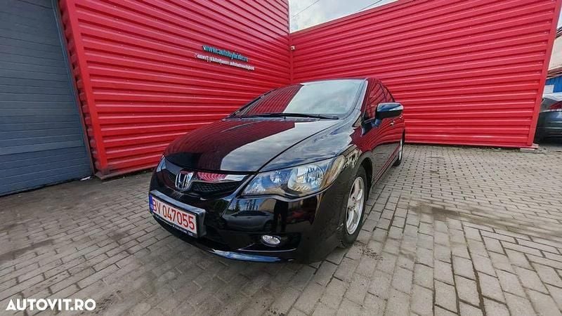 Culoarenegru Utilizat 2010 Honda Civic Elegance Hatchback | 5.990 EUR (Preț OK) - Imagine 1/4