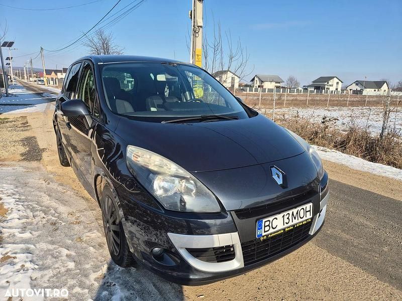 Culoarealte culori Utilizat 2011 Renault Scénic III Expression Monovolum | 4.650 EUR (Preț OK) - Imagine 1/4