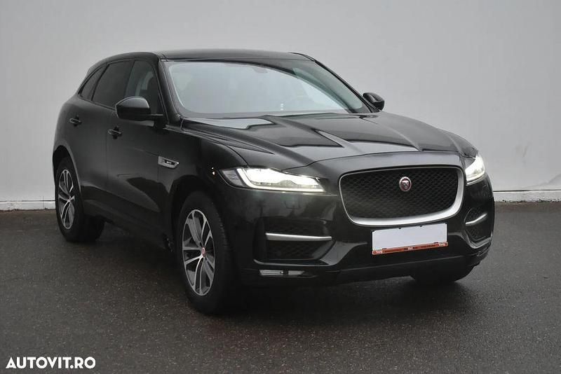 Second-hand Jaguar F-Pace R-Sport 300 CP (220 kW) 2016 Negru SUV