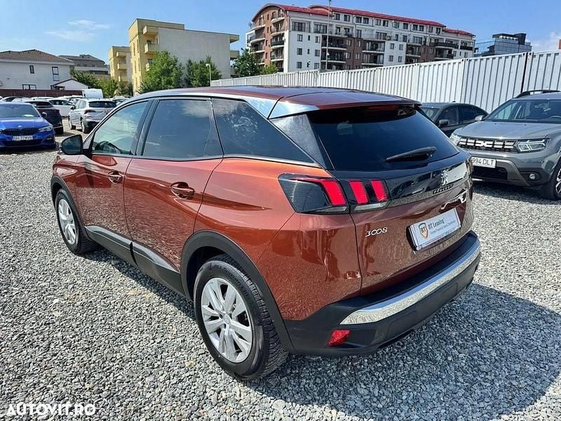 Second-hand Peugeot 3008 Active 130 CP (95 kW) 2018 Maro SUV