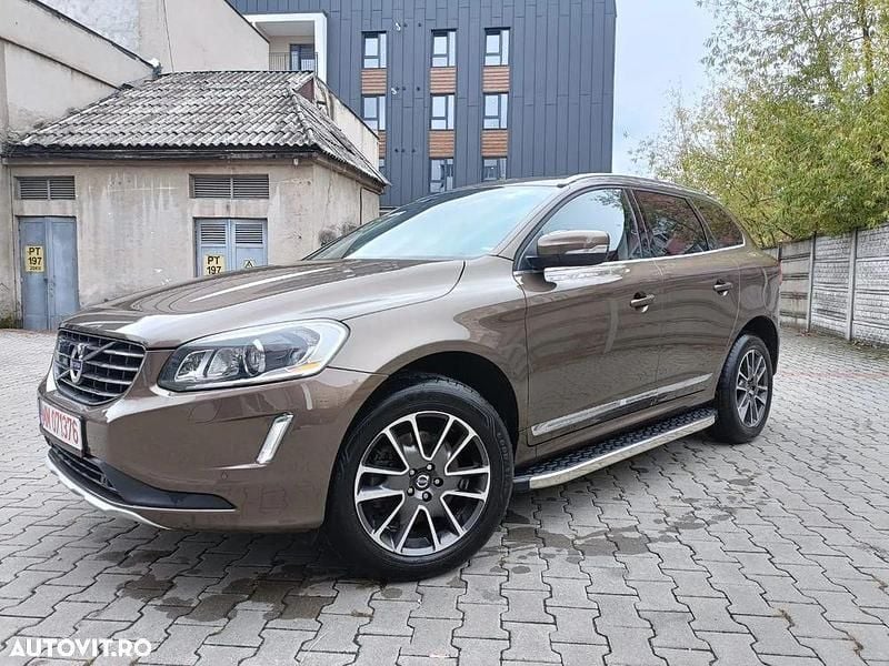 Culoaremaro Utilizat 2013 Volvo XC60 Summum SUV | 17.100 EUR (Scump) - Imagine 1/4