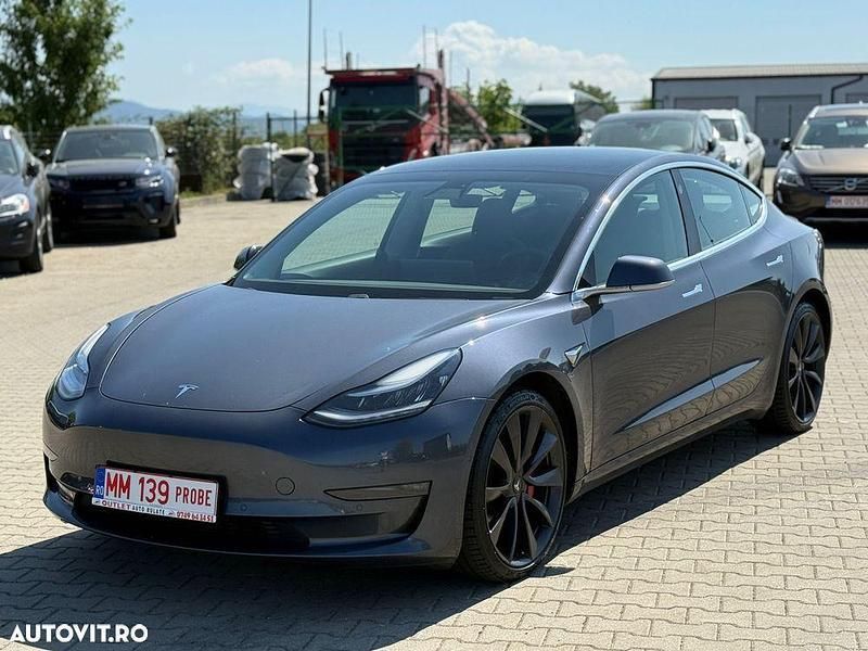 Gri Utilizat 2019 Tesla Model 3 Performance Berlinǎ | 23.595 EUR (Preț OK) - Imagine 1/4
