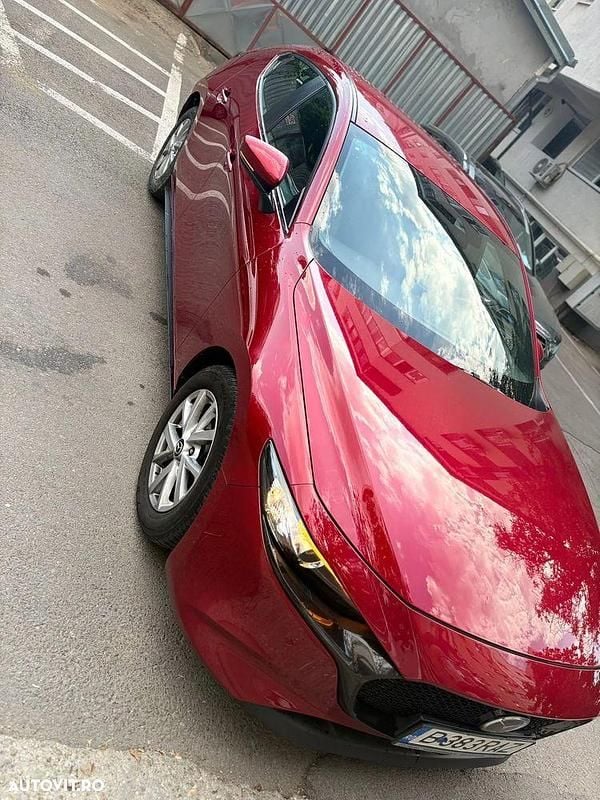 Culoarerosu Utilizat 2019 Mazda 3 Hatchback | 17.200 EUR (Preț bun) - Imagine 1/4