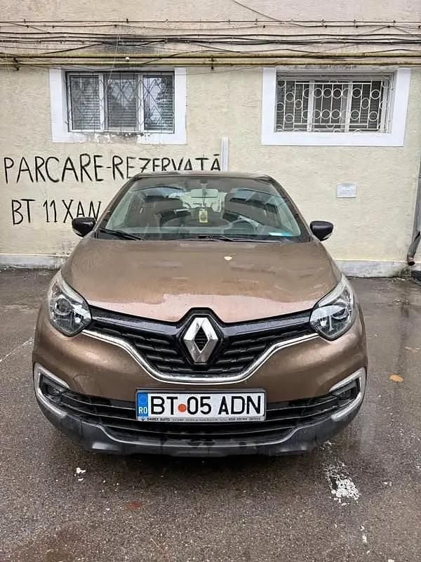 Second-hand 2017 Renault Captur SUV | 8.000 EUR (Preț bun) - Imagine 1/4