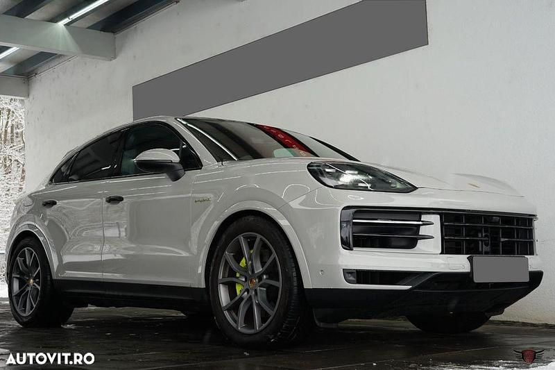 Second-hand Porsche Cayenne 470 CP (345 kW) 2024 Culoaregri SUV
