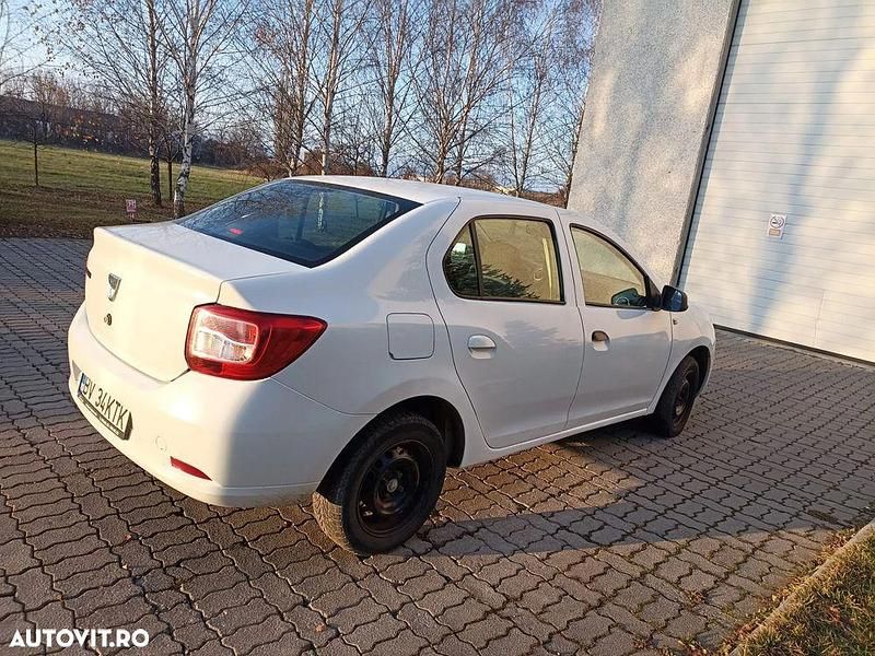 Second-hand Dacia Logan 75 CP (55 kW) 2013 Culoarealb Berlinǎ
