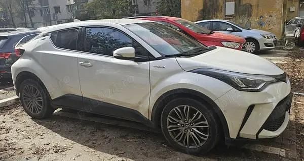 Second-hand Toyota C-HR 184 CP (135 kW) 2021 Alb SUV