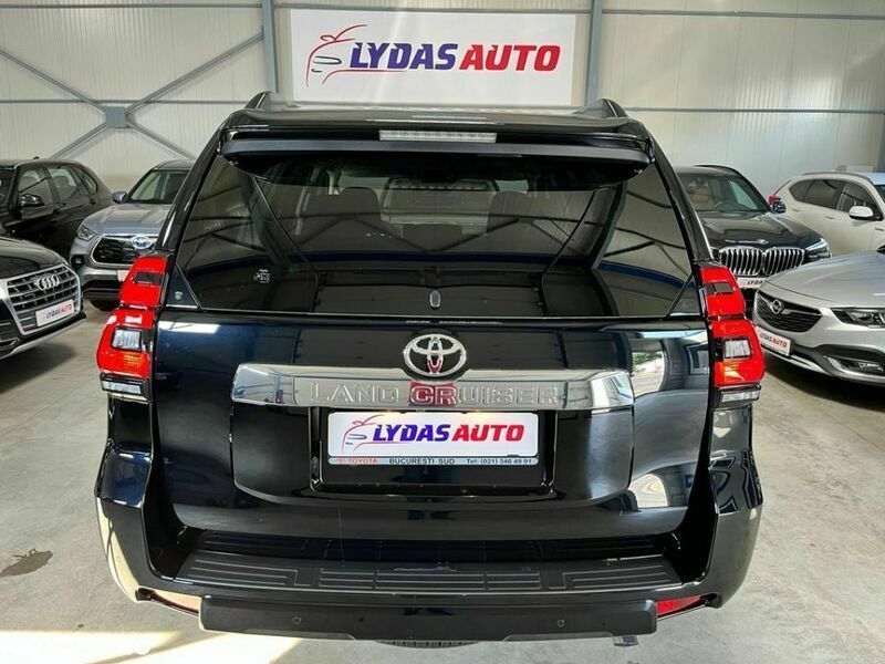 Secondhand 2022 Toyota Land Cruiser 2.8 Diesel 204 CP (64.800