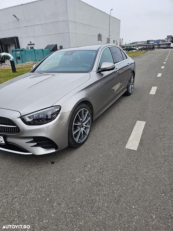 Second-hand Mercedes E200 197 CP (144 kW) 2021 Culoaregri Berlinǎ