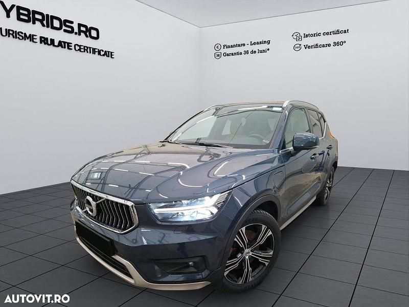 Culoarealbastru Second-hand 2021 Volvo XC40 Inscription SUV | 32.900 EUR (Preț bun) - Imagine 1/4