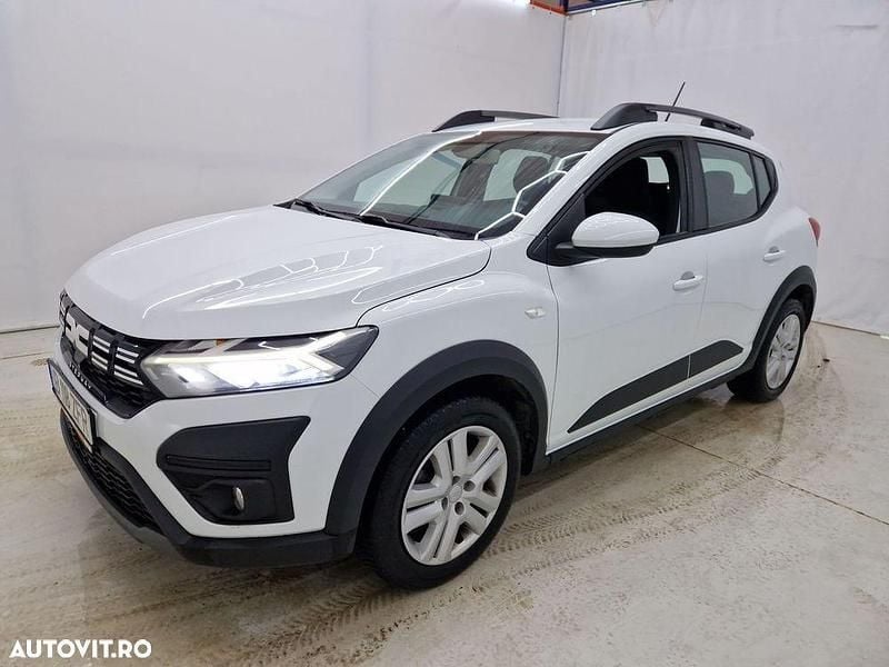 Second-hand Dacia Sandero Stepway 90 CP (66 kW) 2021 Culoarealb Hatchback