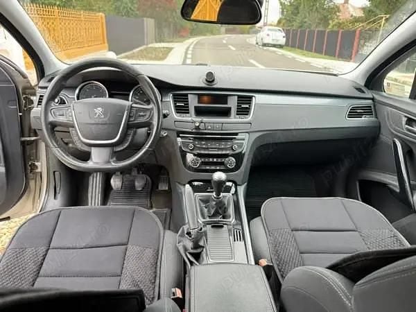 Gri Utilizat 2012 Peugeot 508 Berlinǎ | 4.300 EUR (Preț bun) - Imagine 1/4