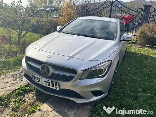 Second-hand 2015 Mercedes CLA200 Berlinǎ | 17.400 EUR - Imagine 1/4