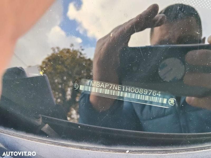 Culoarealb Utilizat 2017 Skoda Octavia Berlinǎ | 8.000 EUR (Preț bun) - Imagine 1/4