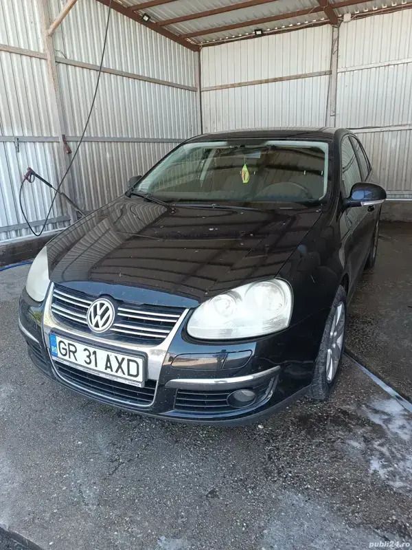 Negru Utilizat 2006 VW Jetta Berlinǎ | 2.600 EUR (Preț OK) - Imagine 1/4
