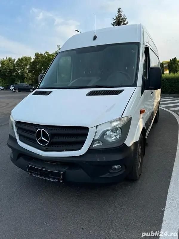 Utilizat 2017 Mercedes Sprinter Van | 10.000 EUR (Super Preț) - Imagine 1/4