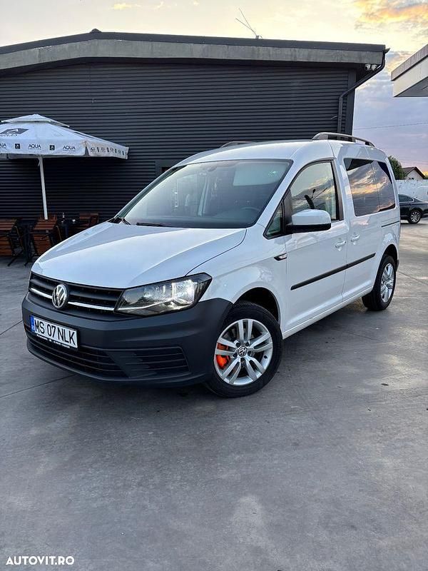 Culoarealb Utilizat 2017 VW Caddy Life Monovolum | 11.500 EUR (Preț OK) - Imagine 1/4