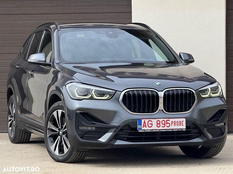 Gri Utilizat 2021 BMW X1 Sport Line SUV | 23.353 EUR (Puțin scump) - Imagine 1/4