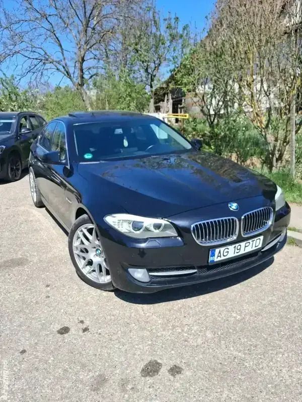 Utilizat 2011 BMW 520 Berlinǎ | 10.000 EUR (Preț OK) - Imagine 1/4