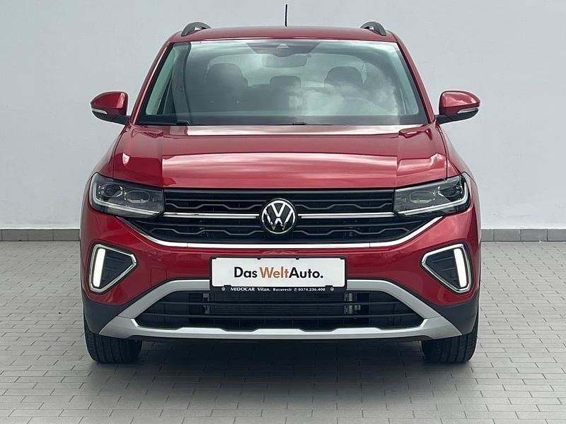 Second-hand VW T-Cross Life 115 CP (84 kW) 2025 Rosu mediu  normal SUV