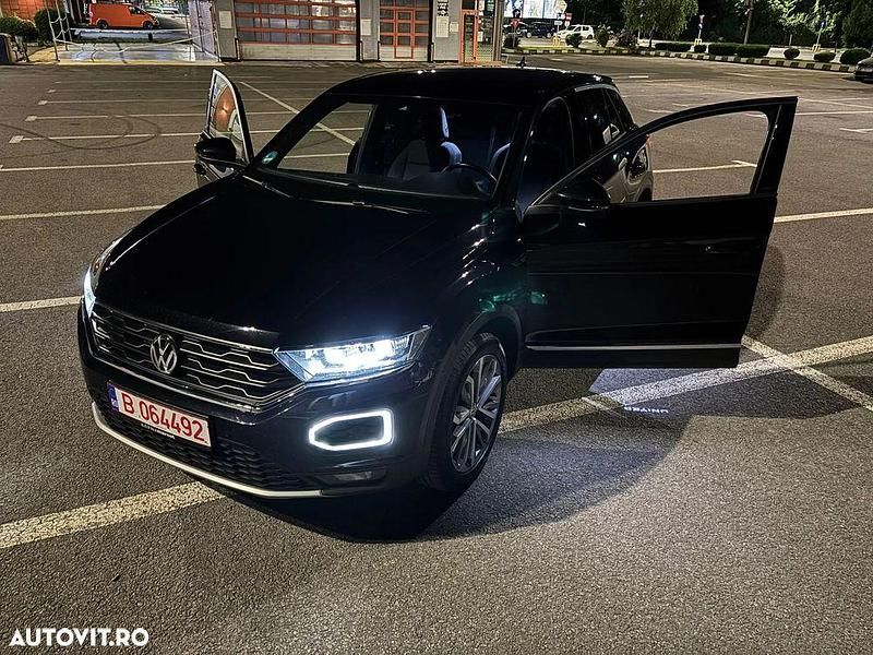 Negru Utilizat 2020 VW T-Roc United SUV | 18.100 EUR (Preț bun) - Imagine 1/4