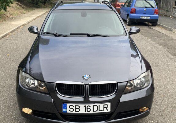 Second-hand BMW 320 120 CP (88 kW) 2006 Gri Break