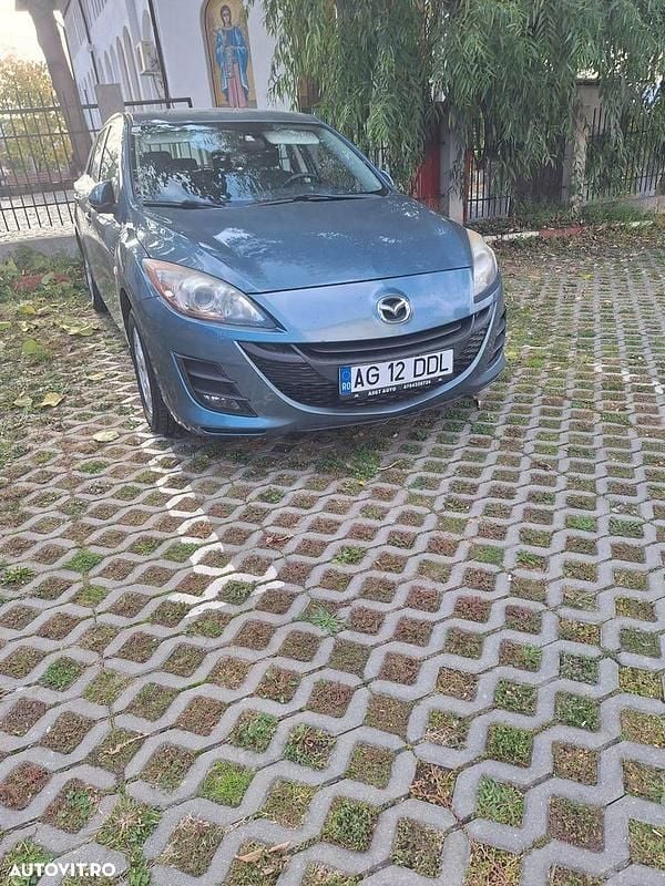 Culoarealbastru Utilizat 2010 Mazda 3 Berlinǎ | 4.990 EUR (Preț bun) - Imagine 1/4