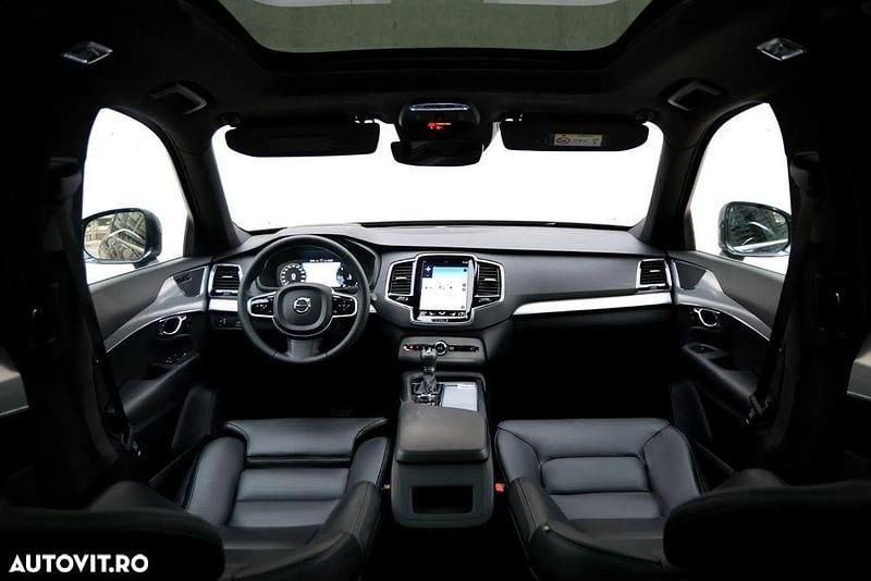 Second-hand Volvo XC90 Inscription 235 CP (172 kW) 2017 Albastru SUV