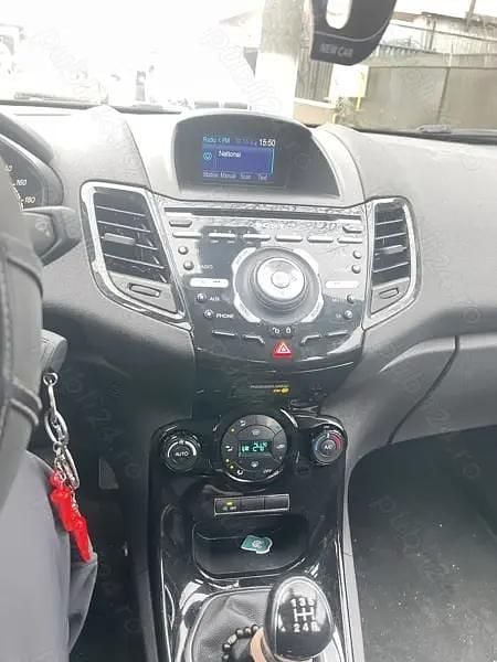 Second-hand Ford Fiesta 80 CP (58 kW) 2013 Hatchback