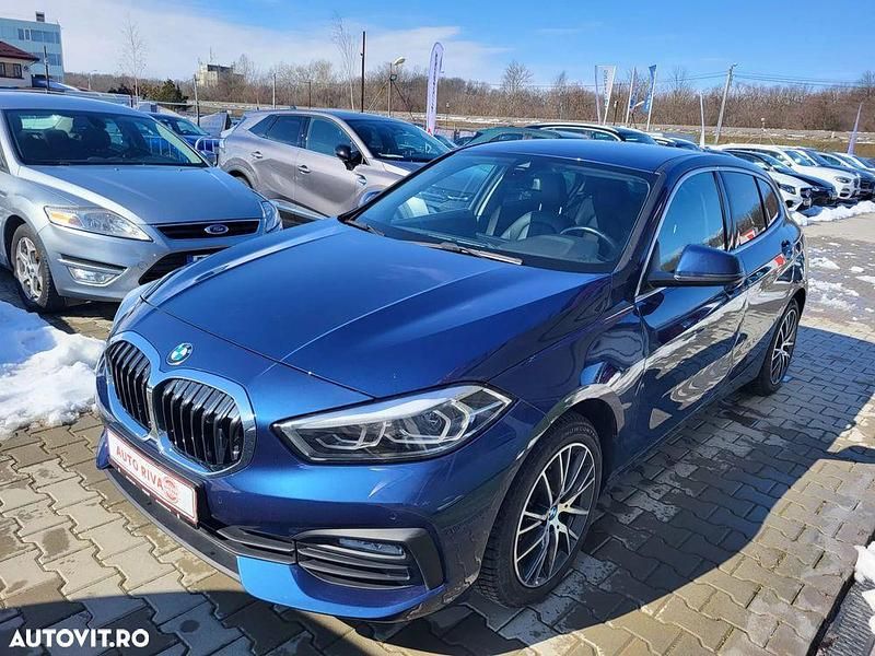 Second-hand BMW 118 Luxury Line 136 CP (100 kW) 2023 Culoarealbastru Hatchback