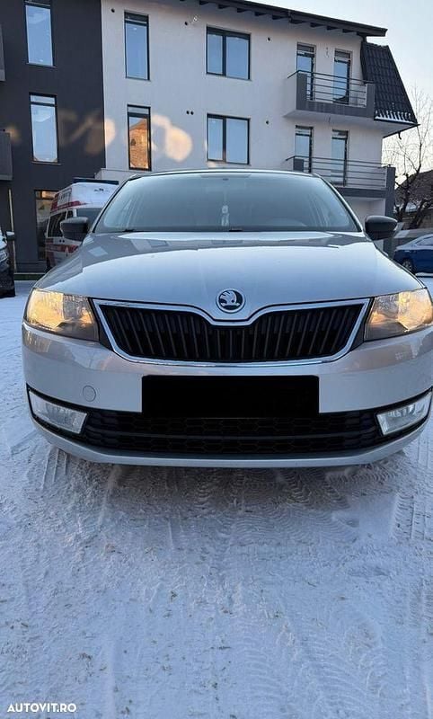 Culoaregri Utilizat 2017 Skoda Rapid Active Berlinǎ | 5.500 EUR (Preț bun) - Imagine 1/4