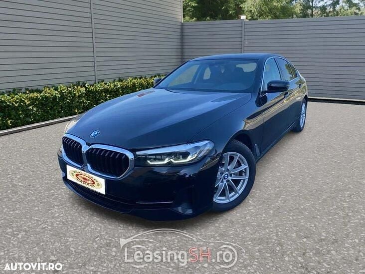 Culoarenegru Utilizat 2022 BMW 520 Sport Line Berlinǎ | 27.900 EUR (Preț bun) - Imagine 1/4