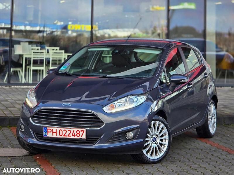 Culoaregri Second-hand 2013 Ford Fiesta Titanium | 3.990 EUR (Preț OK) - Imagine 1/4