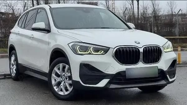 Second-hand BMW X1 Sport Line 150 CP (110 kW) 2021 Culoarealb SUV