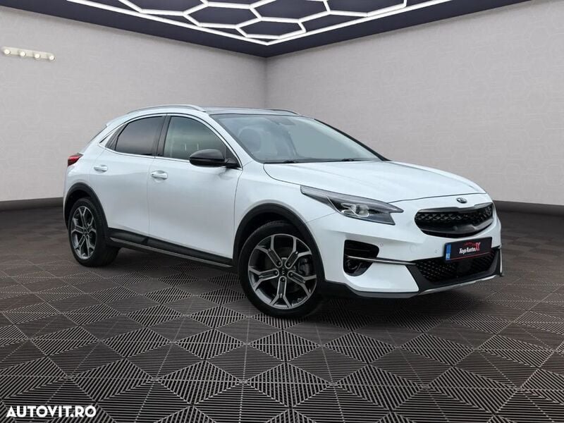 Alb Utilizat 2021 Kia XCeed Platinum SUV | 23.500 EUR - Imagine 1/4
