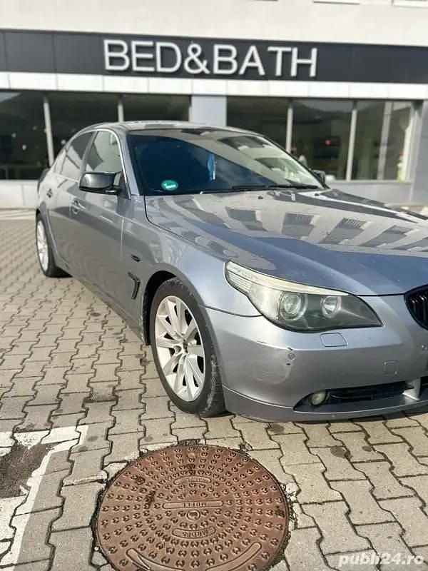 Utilizat 2006 BMW 525 Berlinǎ | 4.000 EUR (Preț OK) - Imagine 1/4