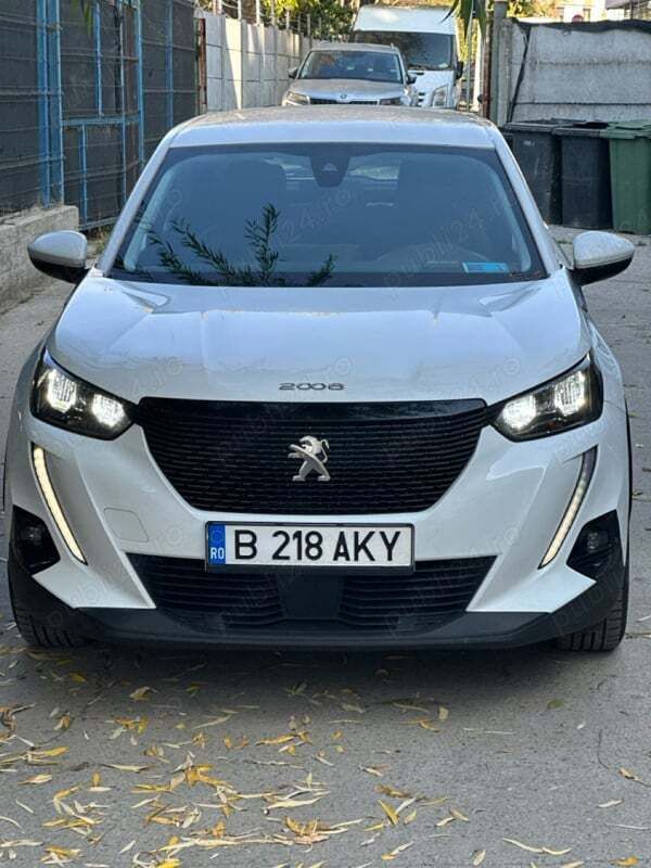 Utilizat 2020 Peugeot 2008 SUV | 14.000 EUR (Preț OK) - Imagine 1/4