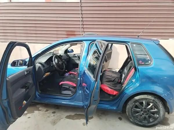Utilizat 2006 VW Polo Berlinǎ | 2.200 EUR (Preț OK) - Imagine 1/4