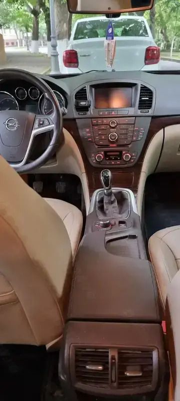 Albastru Utilizat 2009 Opel Insignia Hatchback | 3.500 EUR (Preț OK) - Imagine 1/4