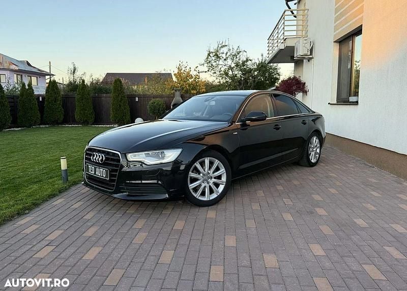 Culoarenegru Utilizat 2013 Audi A6 S-Line Berlinǎ | 10.990 EUR (Preț bun) - Imagine 1/4
