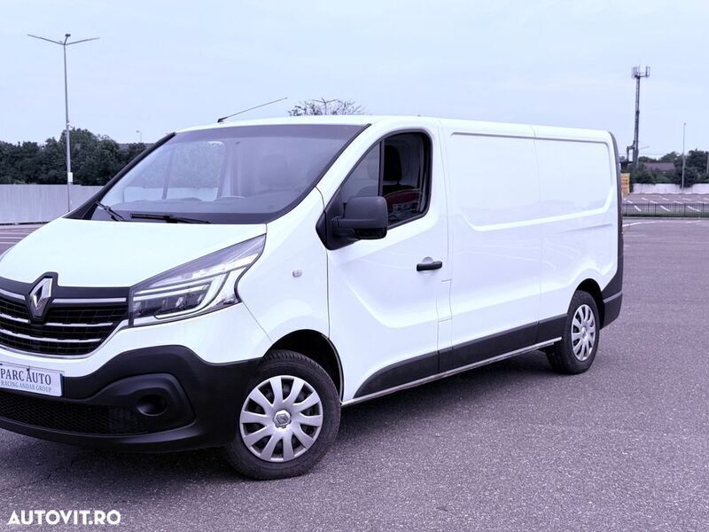Alb Utilizat 2020 Renault Trafic Komfort Van | 14.230 EUR (Scump) - Imagine 1/4