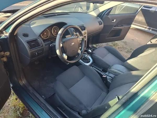 Utilizat 2001 Ford Mondeo Hatchback | 999 EUR - Imagine 1/4