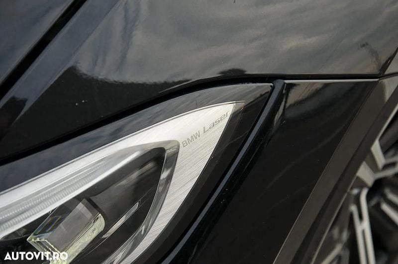 Second-hand BMW 320 Sport Line 190 CP (139 kW) 2020 Culoarenegru Berlinǎ