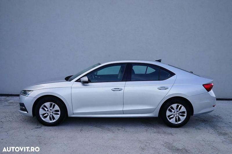 Second-hand Skoda Octavia Ambition 115 CP (84 kW) 2020 Culoaregri Berlinǎ