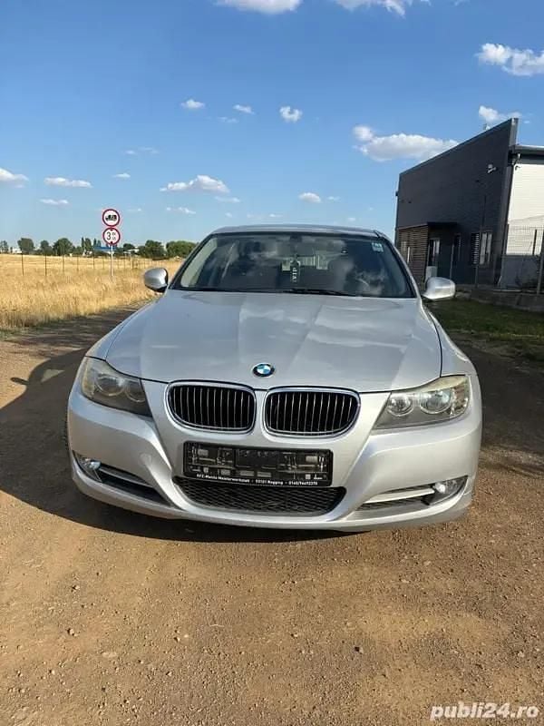 Utilizat 2012 BMW 318 Break | 3.900 EUR (Super Preț) - Imagine 1/4
